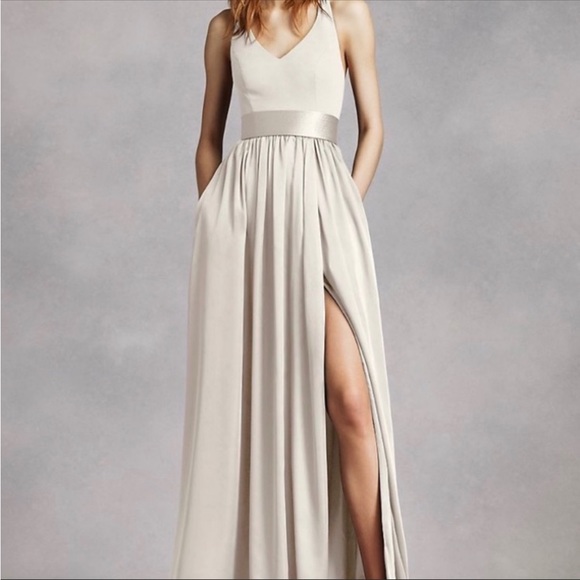 NWT Vera Wang V Neck Halter Gown w/ Sash White Wedding or Bridesmaid Dress - Picture 1 of 6